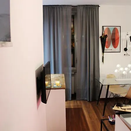 L' Altobasso - Atypical Neapolitan House Appartement Naples